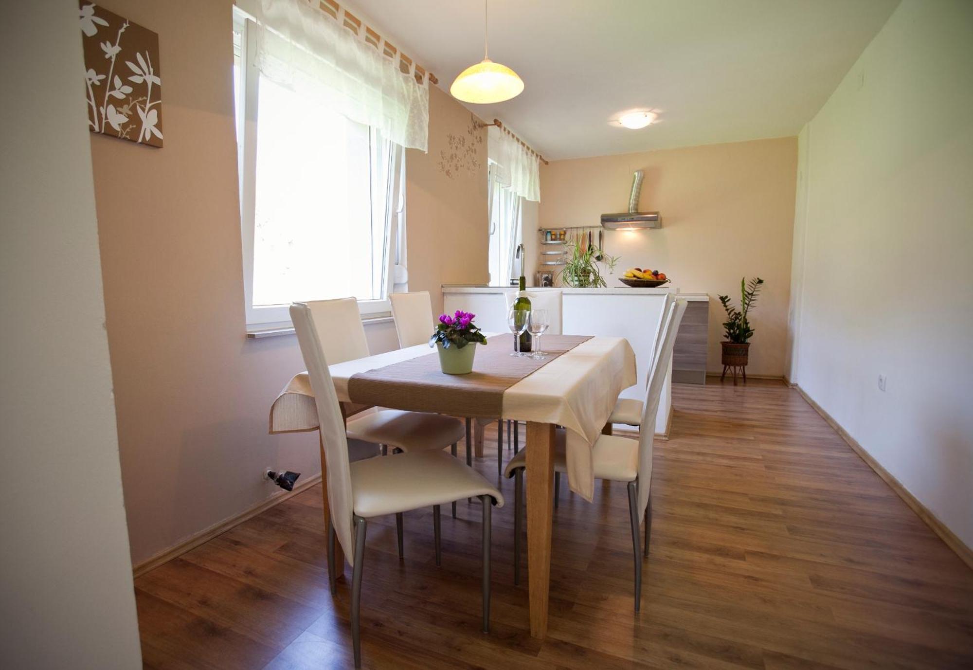 Apartments Soca Kobarid Eksteriør bilde